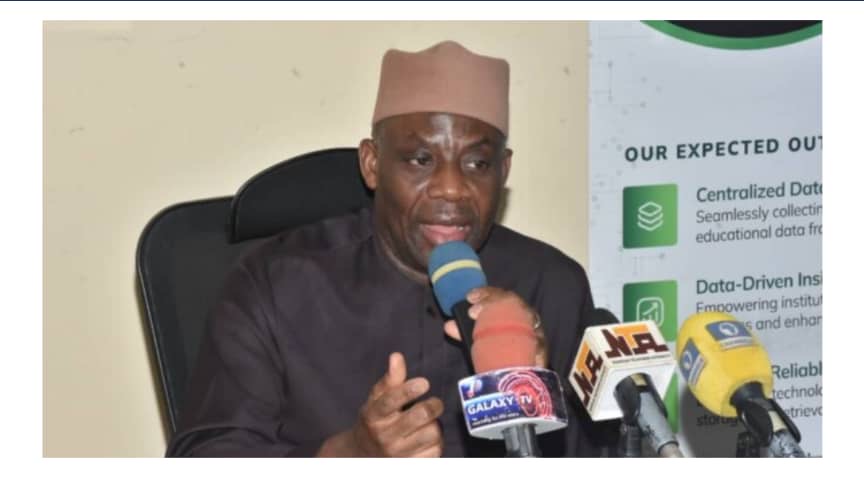 eeb538bc bfd8 4e97 860e cdc410a3c81a